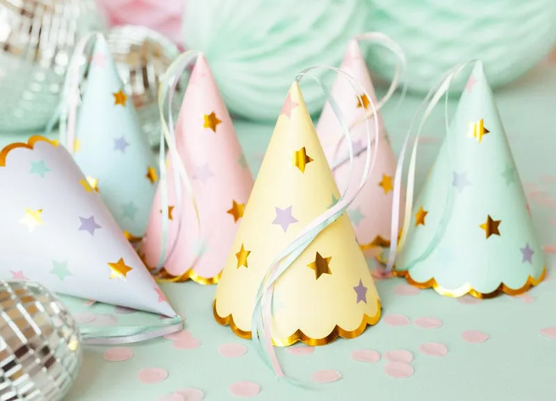 6 Party Hats With Tassels - Stars