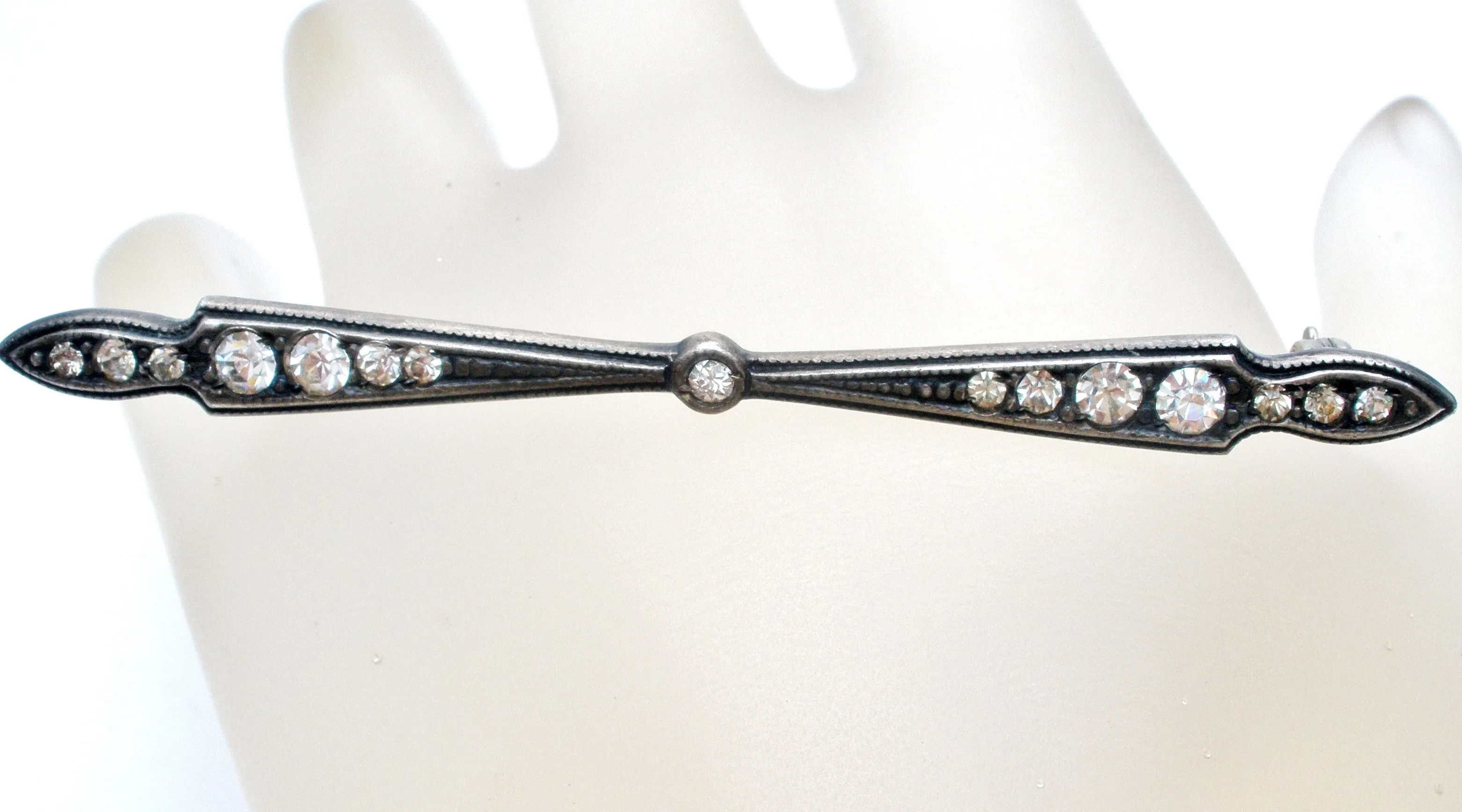 Art Deco Bar Pin Brooch with Paste Rhinestones