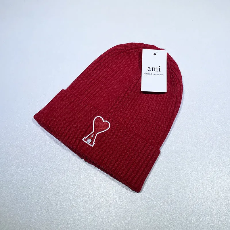 Autumn And Winter Beanie Hats Women's Tide Brand Peach Heart Embroidery Knit Hat Fashion Woolen Caps Out Warm Ear Caps Men