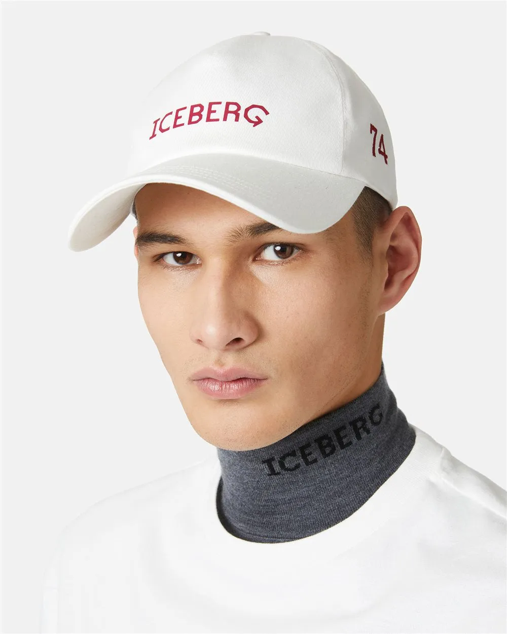 Baseball cap with contrasting logo (White) - I24710369501111