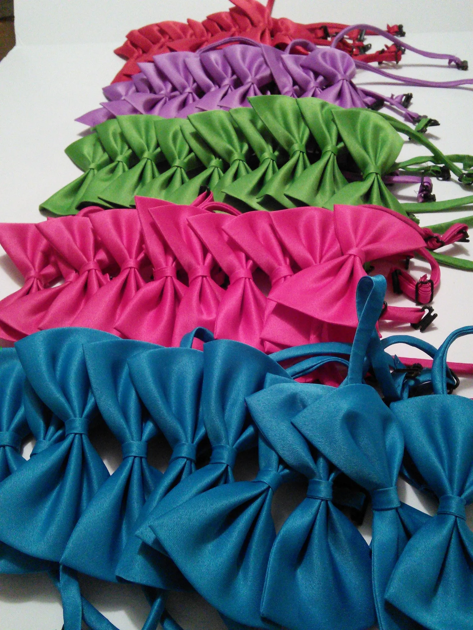 Bowties-Solid colored