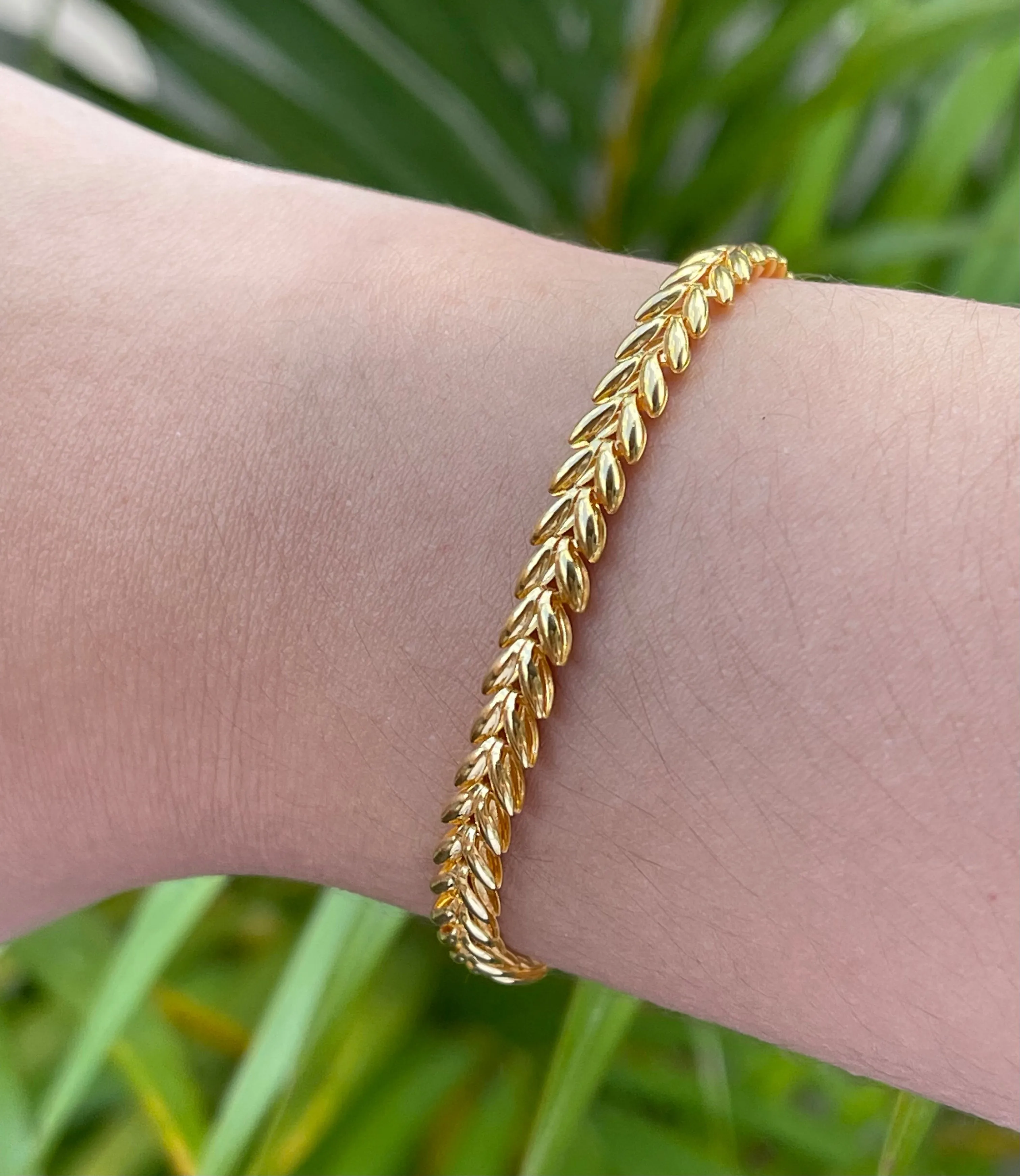 #GOLD2024 | 18K Golden Chunky Feather Bracelet