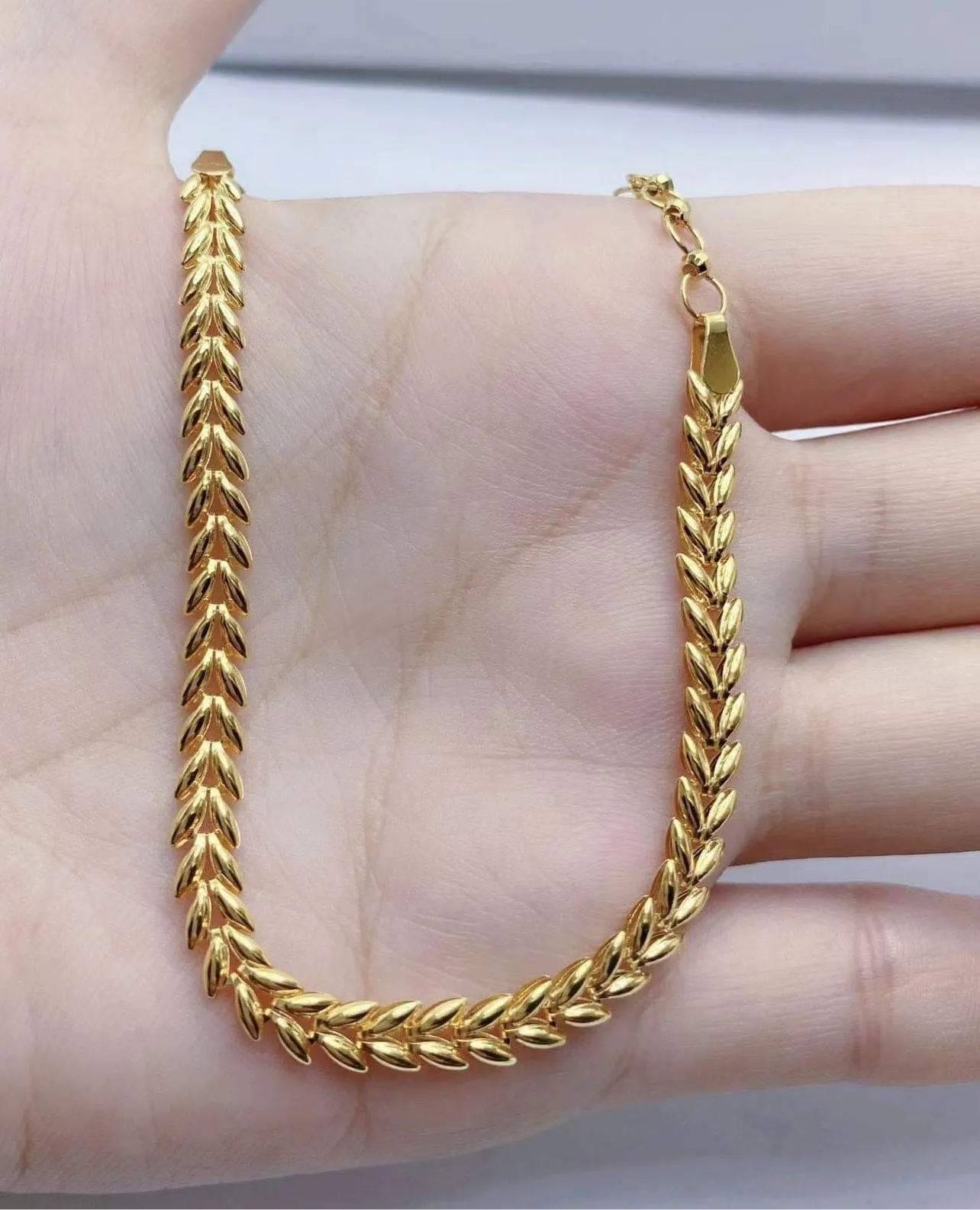 #GOLD2024 | 18K Golden Chunky Feather Bracelet