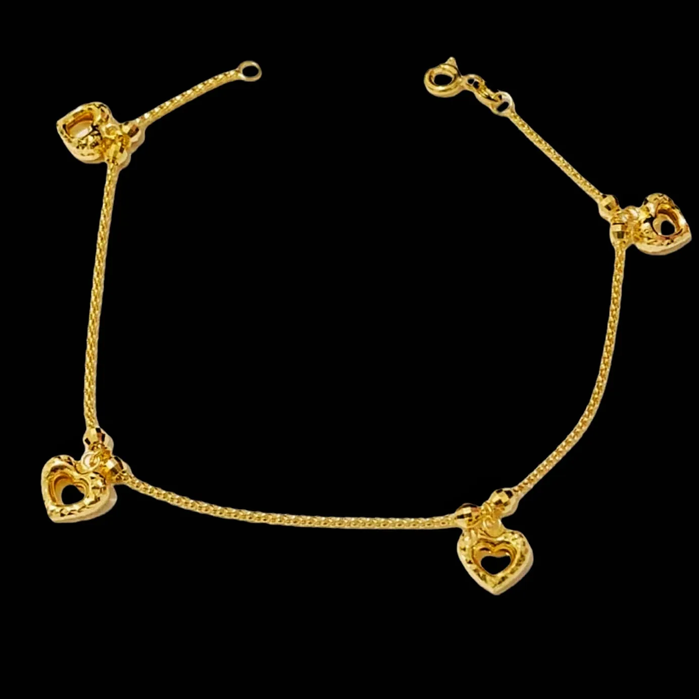 #GOLD2024 | 18K Golden Heart Station Bracelet