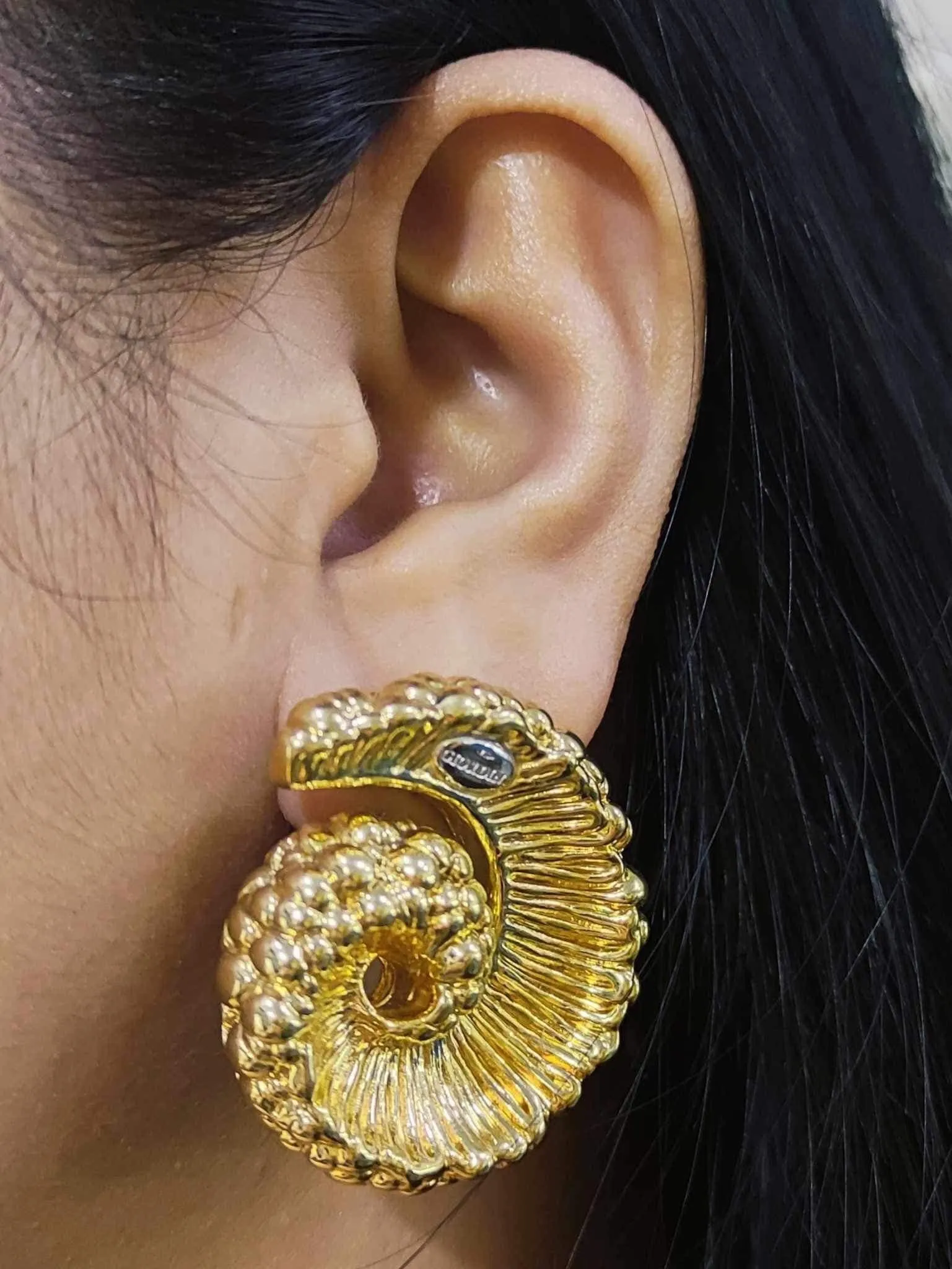 #GOLD2024 | Golden Fossil Fine Gold Earrings 18kt