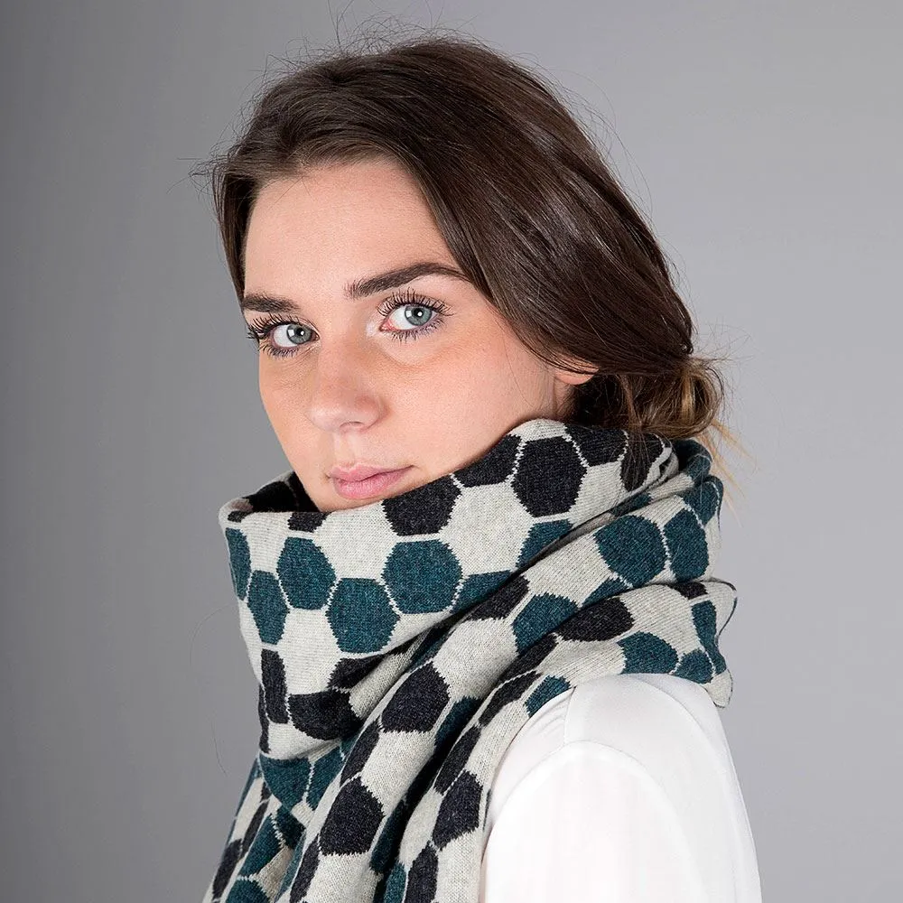 Ladies Lambswool Hexagon Scarf - Lugano