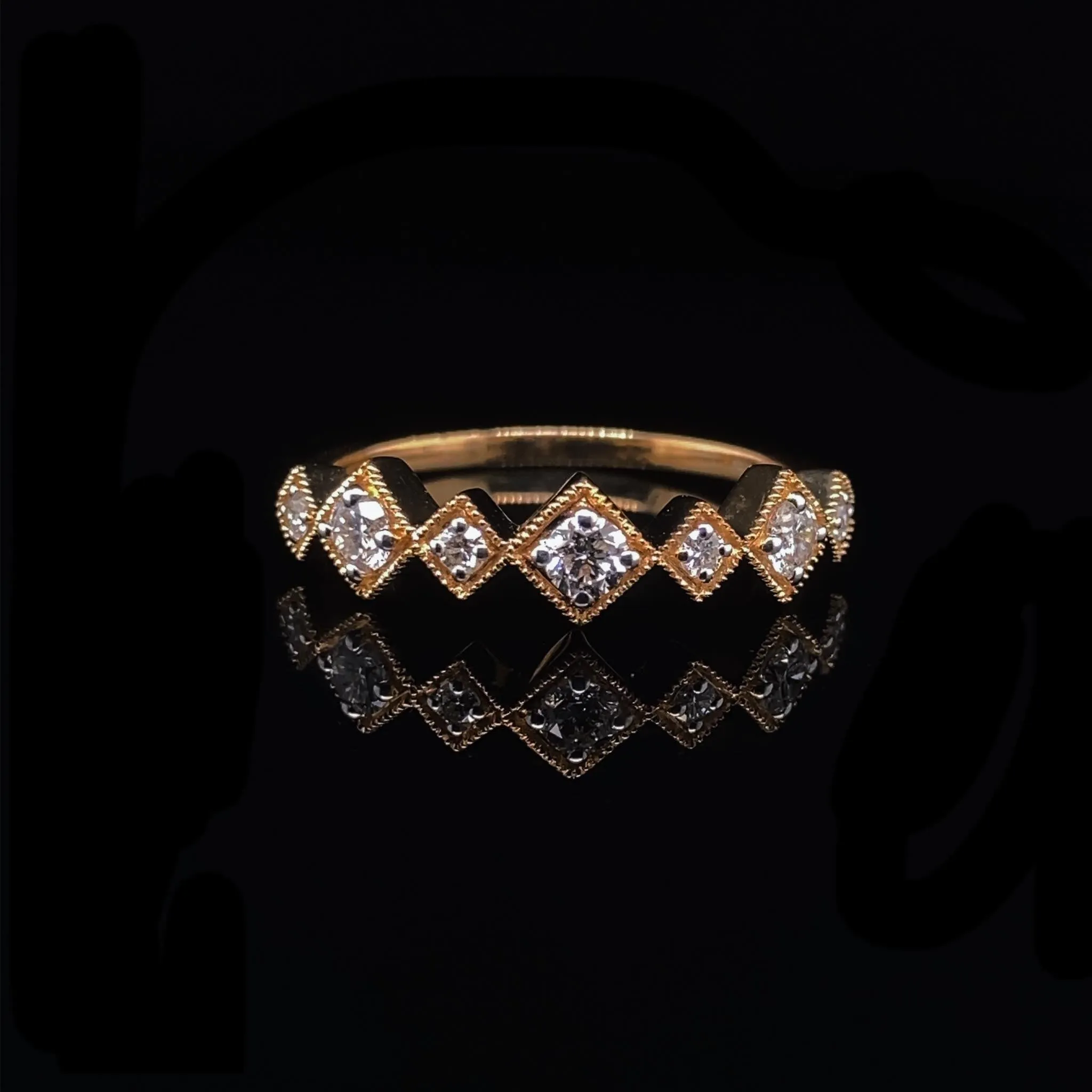 #LVNA2024 | Golden Half Eternity Diamond Ring 18kt