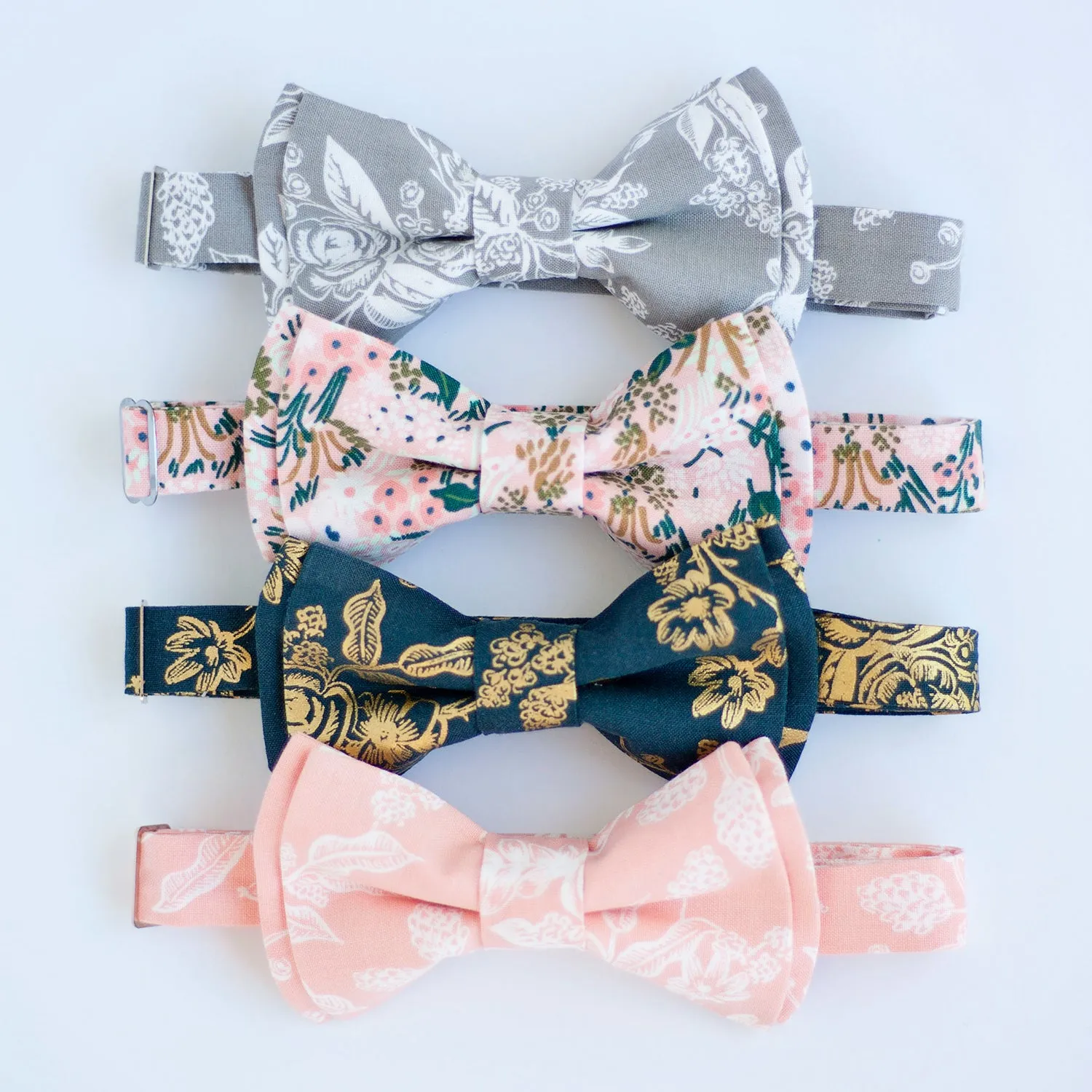 Men's Pre-Tied Bow Tie / Meadow In Pink