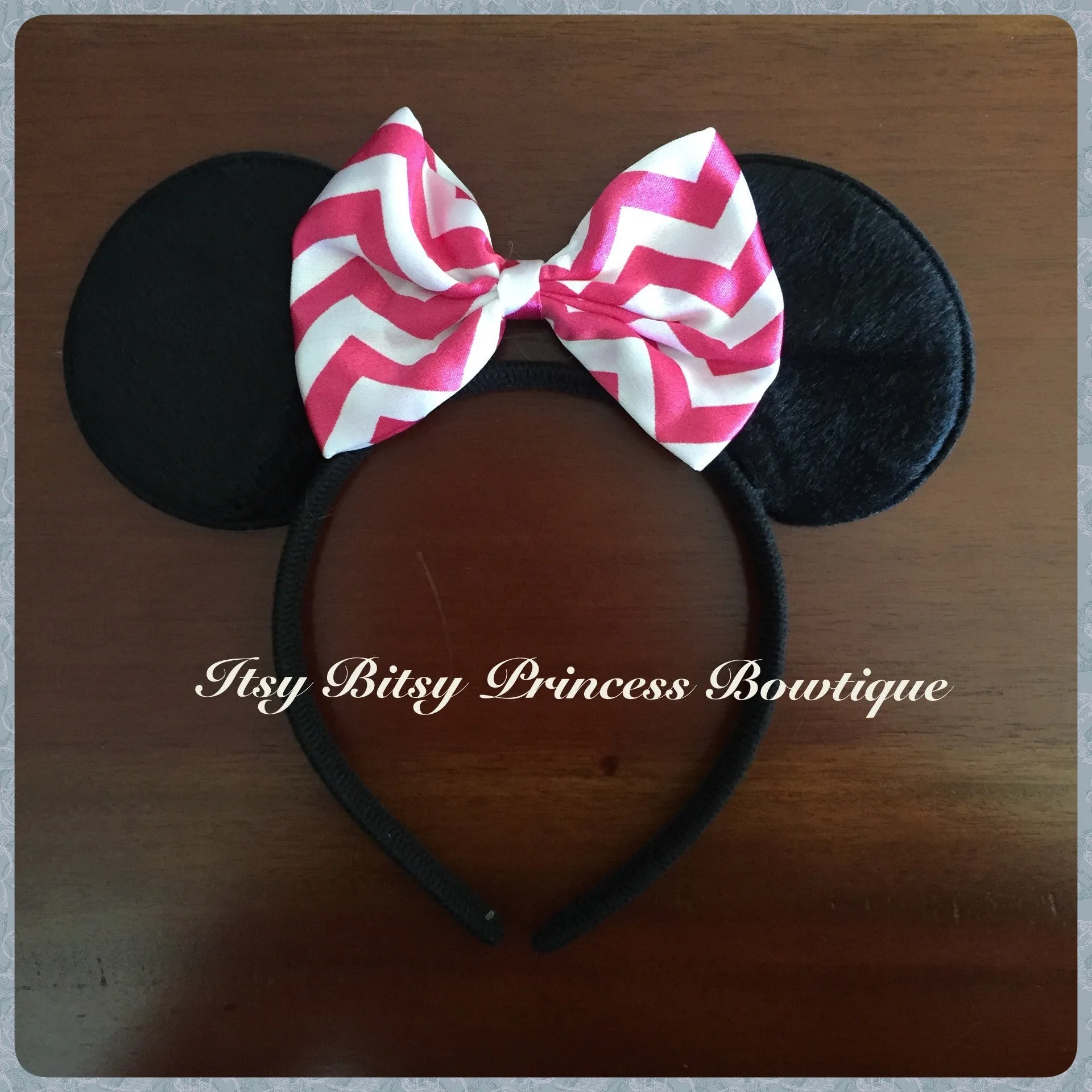 Various colour bows Minnie Ears