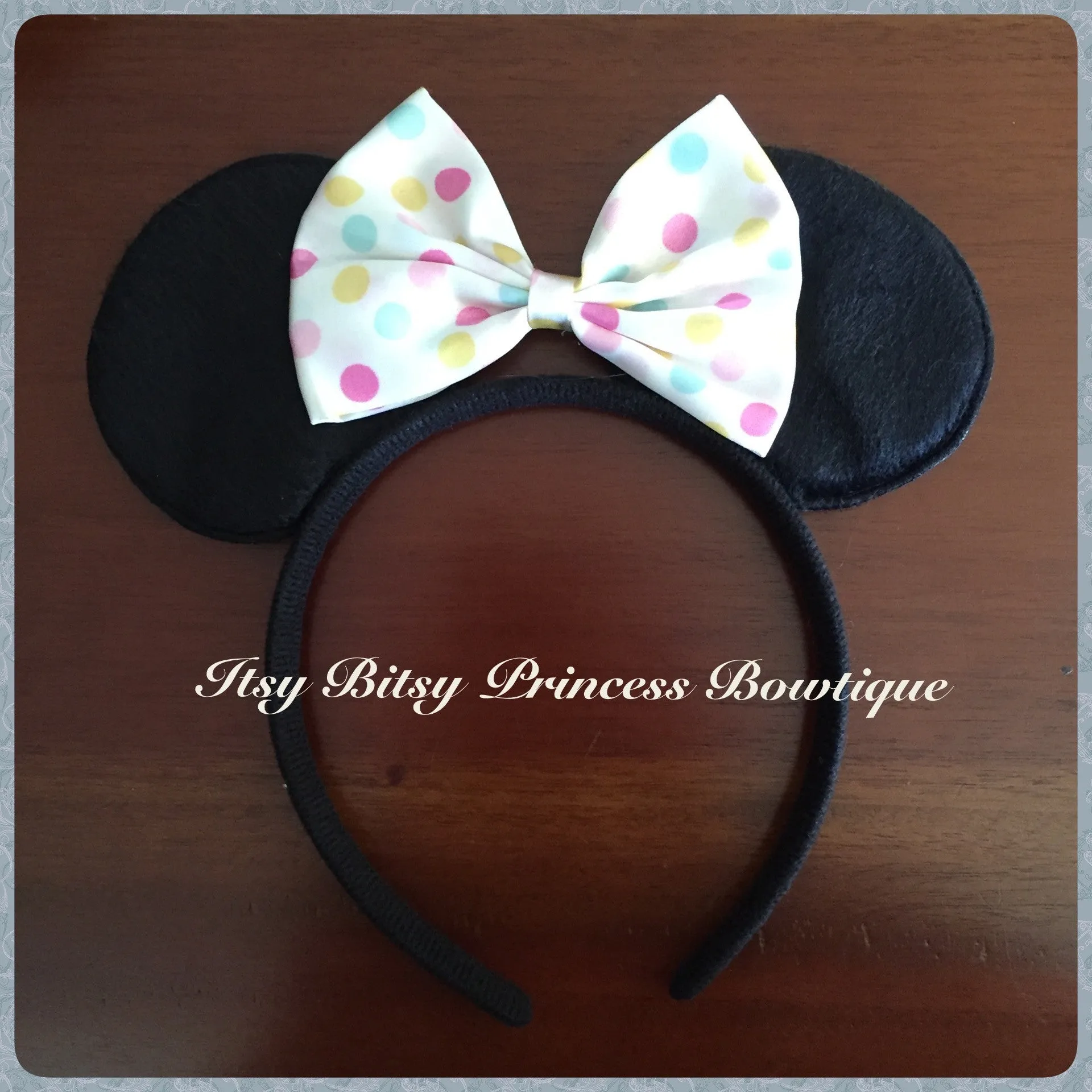 Various colour bows Minnie Ears